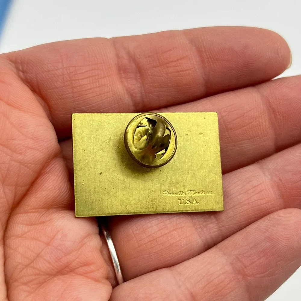 Just Say Merry Christmas Vintage Style Yellow Lapel Pin Xmas Tree Made in‎ USA